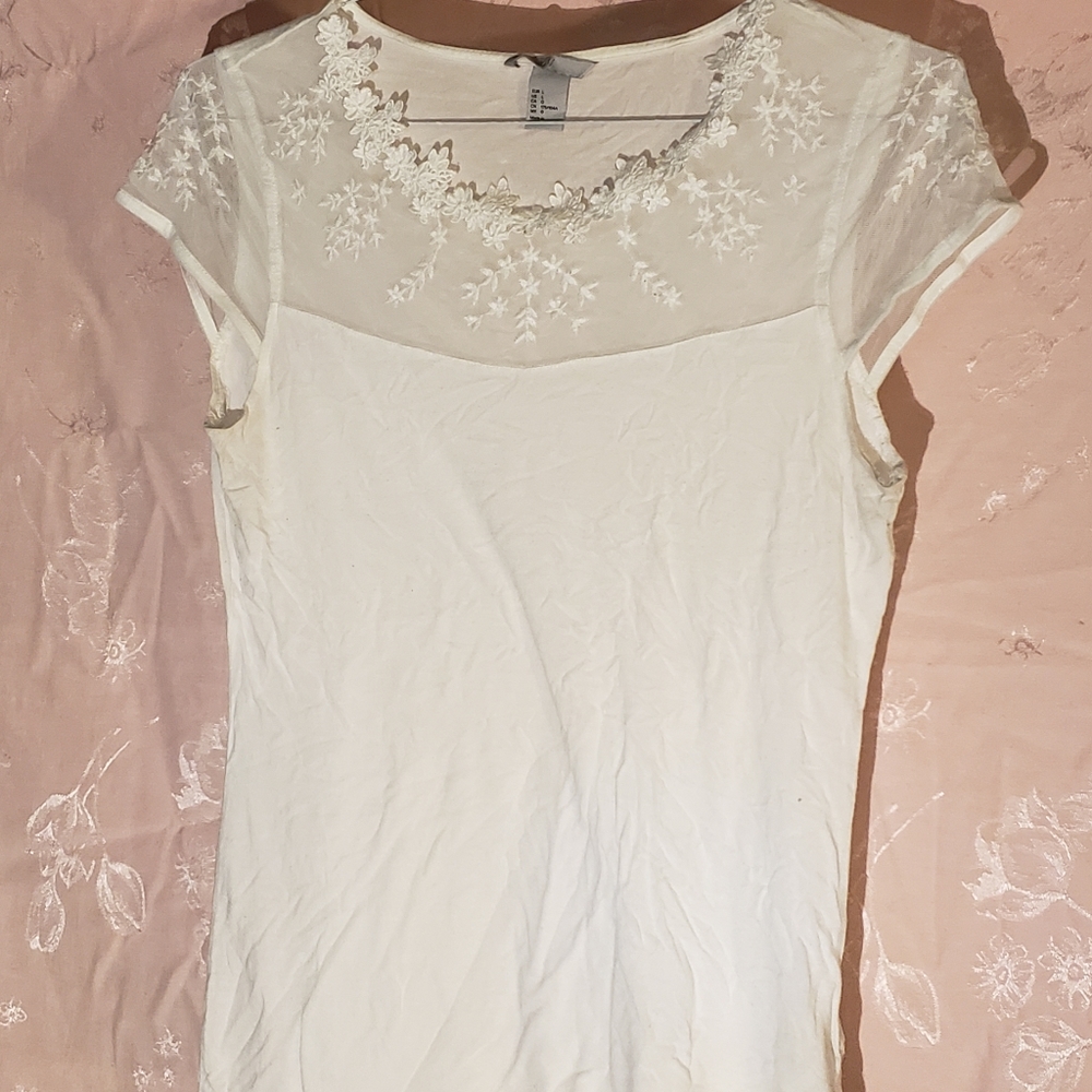 Lace top t-shirt